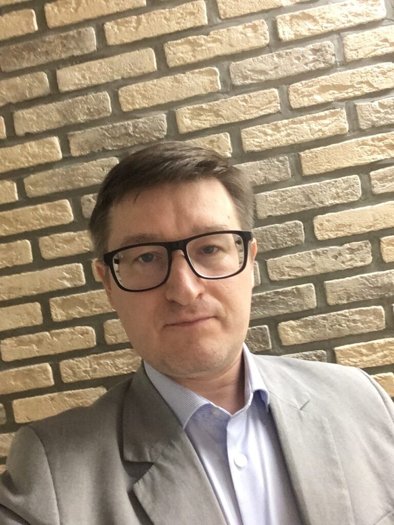 Иглин Алексей Владимирович, корпоративный юрист, кандидат юридических наук, г. Москва.